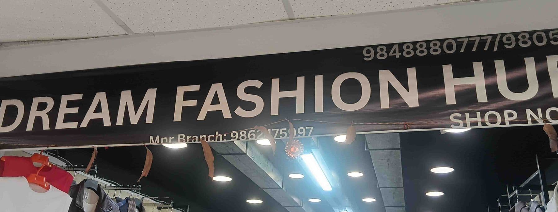 Dream Fashion Hub banner