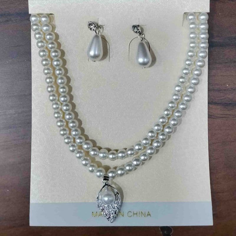 Moti Necklace Set.