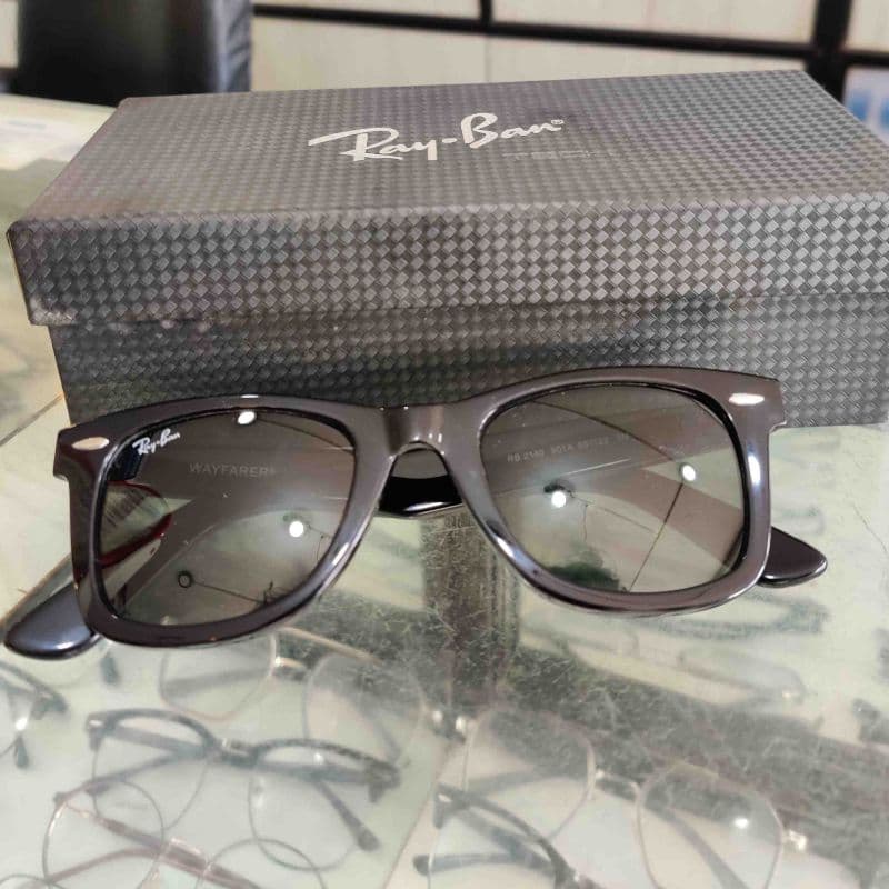 Rayban