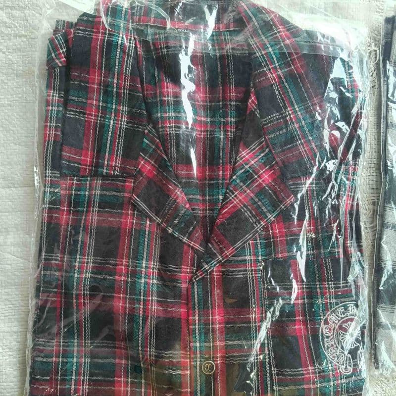 New Viral Shirt, photo 2 of 3